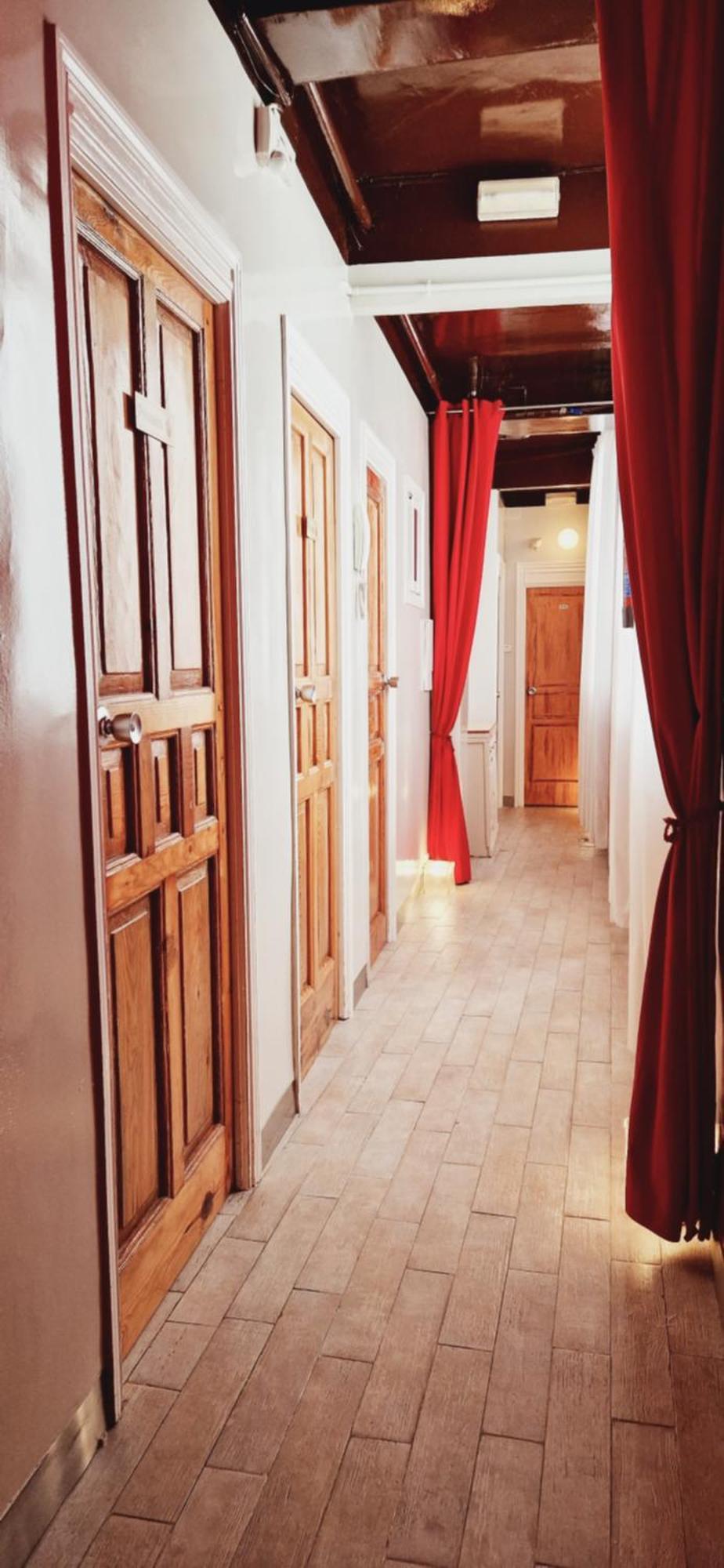 Casa De Huespedes Dolce Vita Madrid Eksteriør bilde