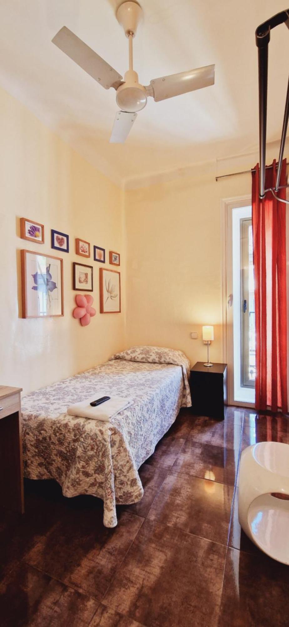 Casa De Huespedes Dolce Vita Madrid Eksteriør bilde