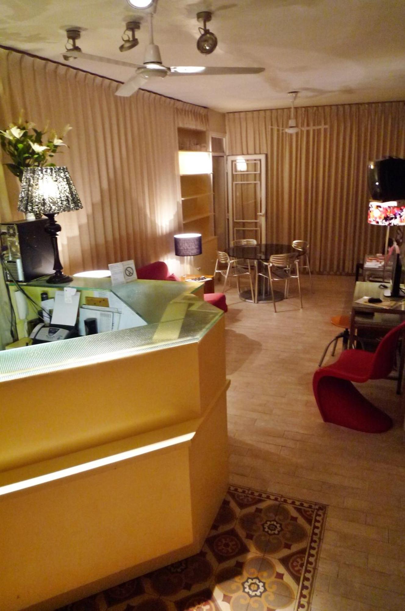 Casa De Huespedes Dolce Vita Madrid Eksteriør bilde