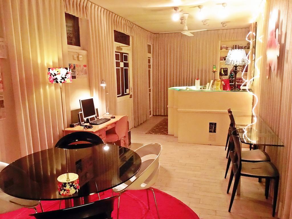 Casa De Huespedes Dolce Vita Madrid Eksteriør bilde